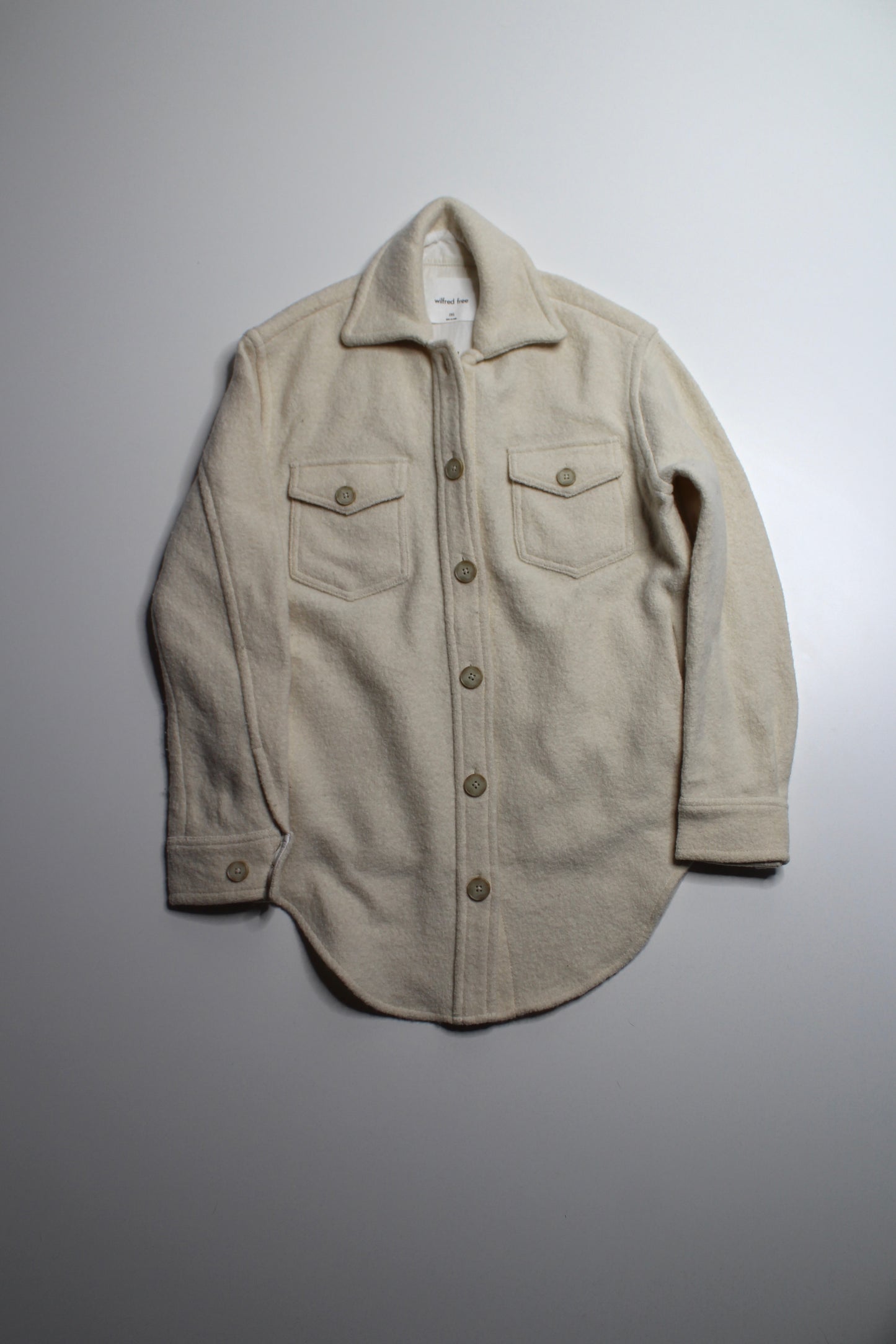 Aritzia wilfred free cream shacket, size xxs (oversized fit)