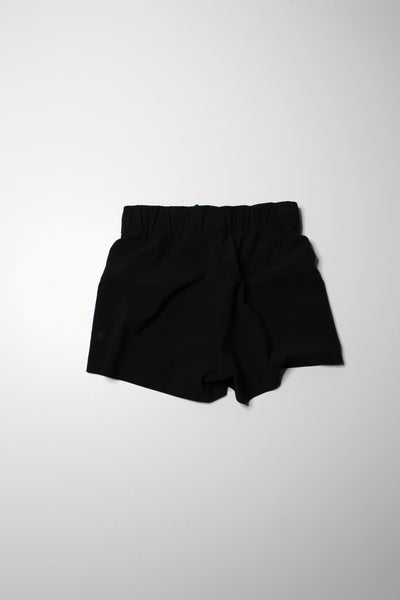 Lululemon black ‘on the fly’ shorts, size 4 *woven