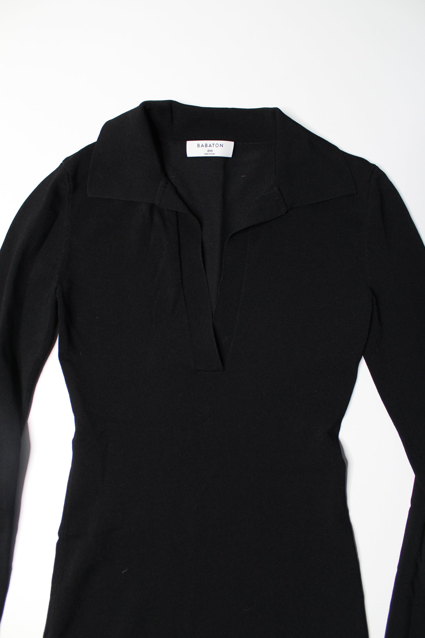 Aritzia Babaton black bodycon plunge neck collared long sleeve midi dress, size xxs (fits xxs/xs) (was $58)