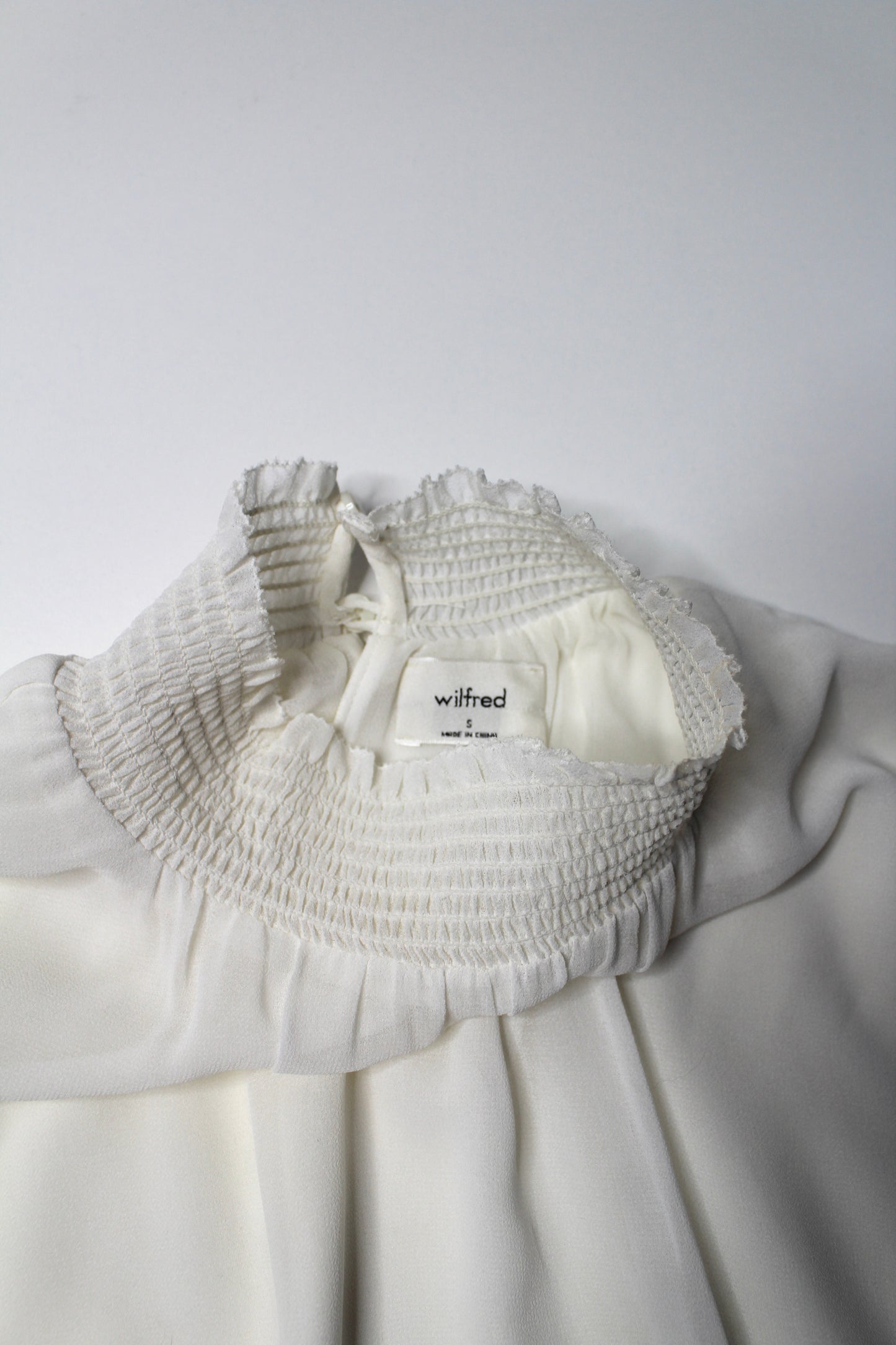 Aritzia wilfred cream 'valencia' blouse, size small