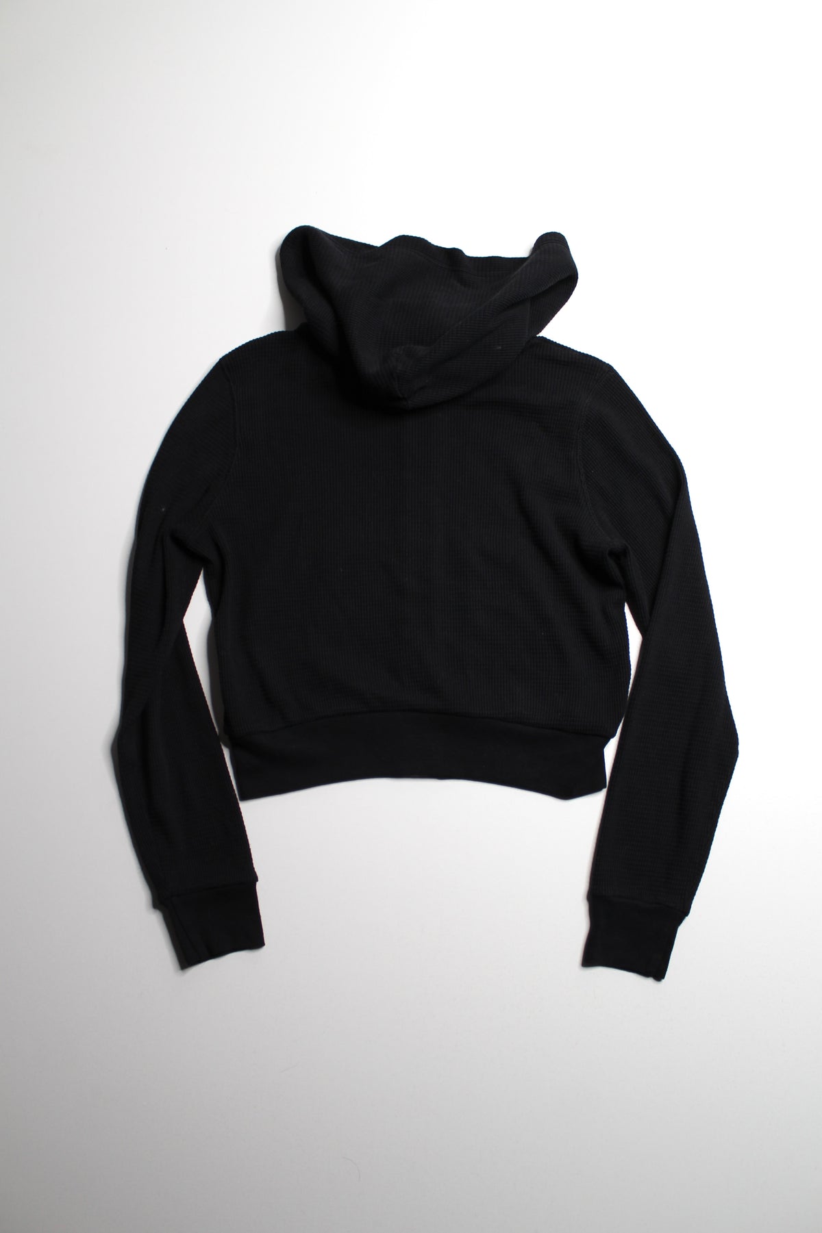 Aritzia TNA black waffle zip up hoodie, size small