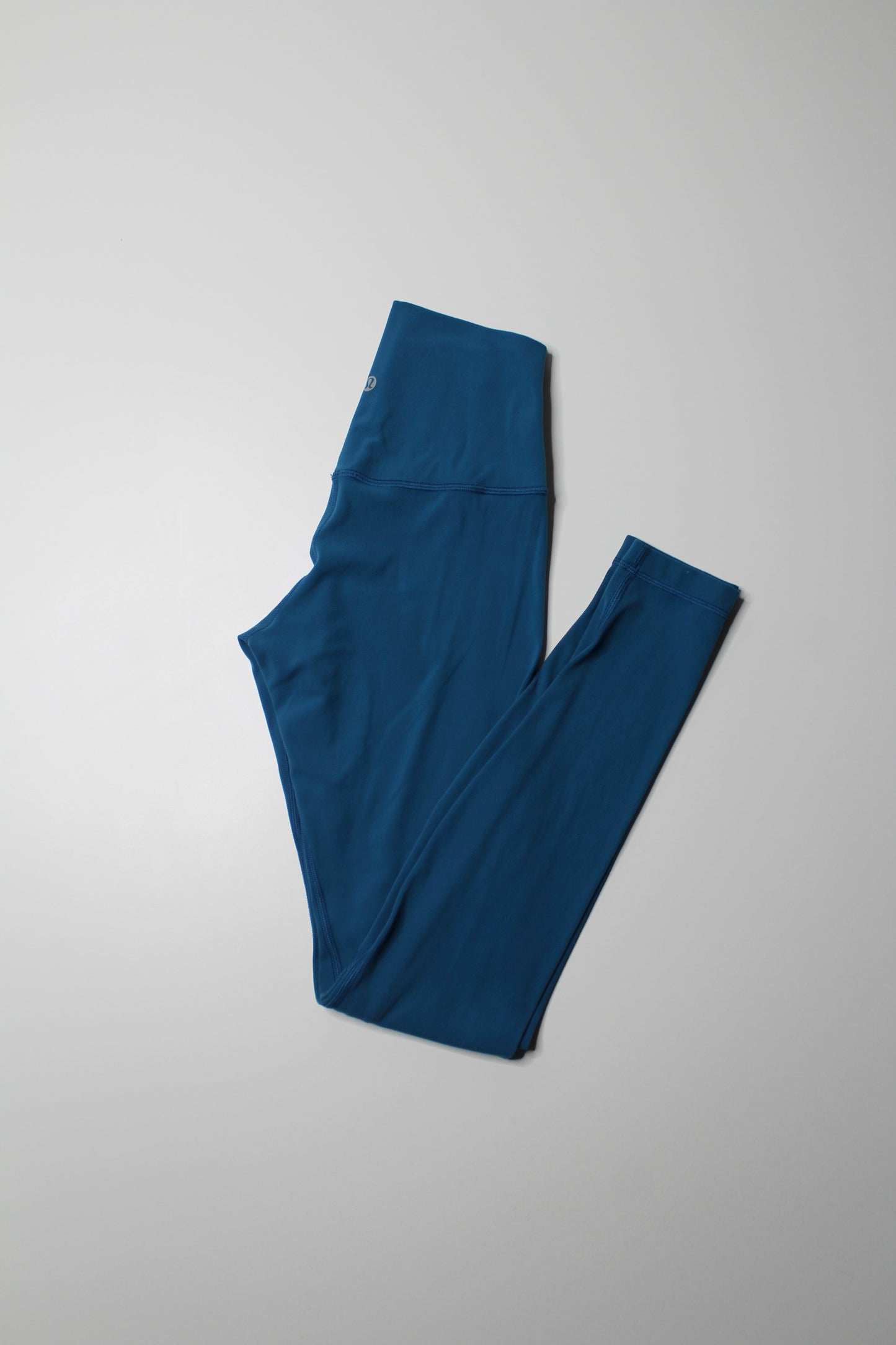 Lululemon turquoise ‘align’ legging, size 4 (28”)