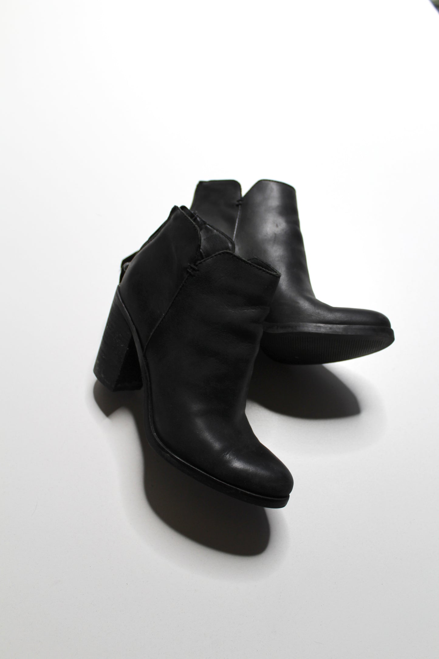 B.P. (Nordstrom) ankle boot, size 6 (additional 50% off at checkout)