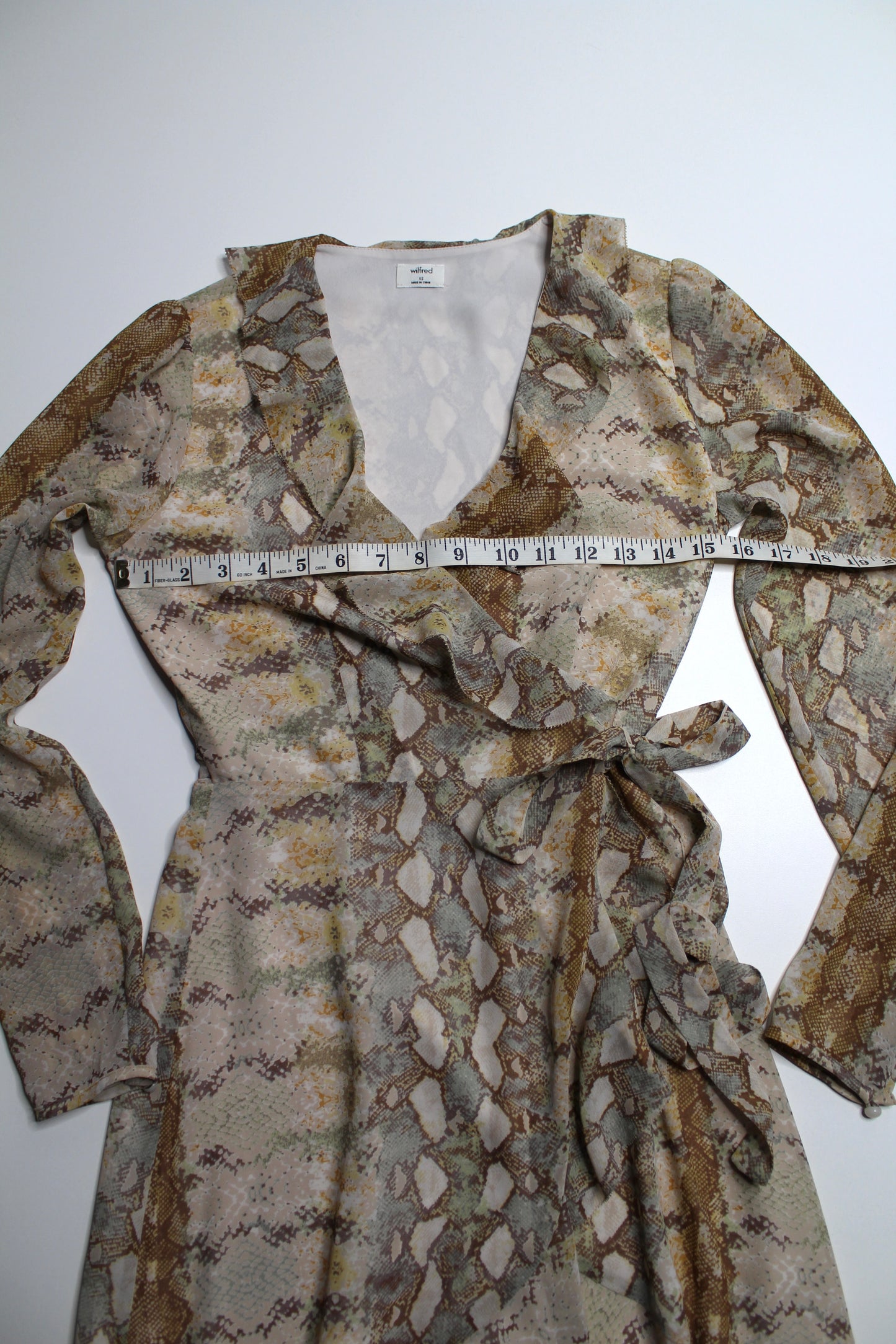 Aritzia Wilfred wrap dress, size xsmall