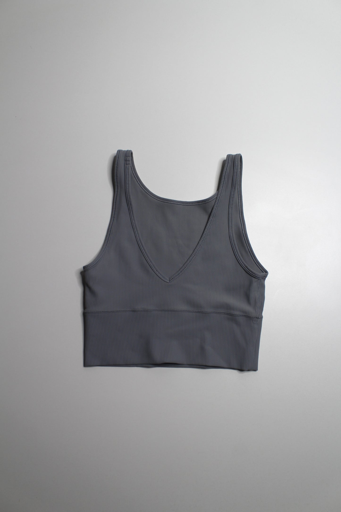 Lululemon grey ‘power pivot’ tank, size 6 *ribbed