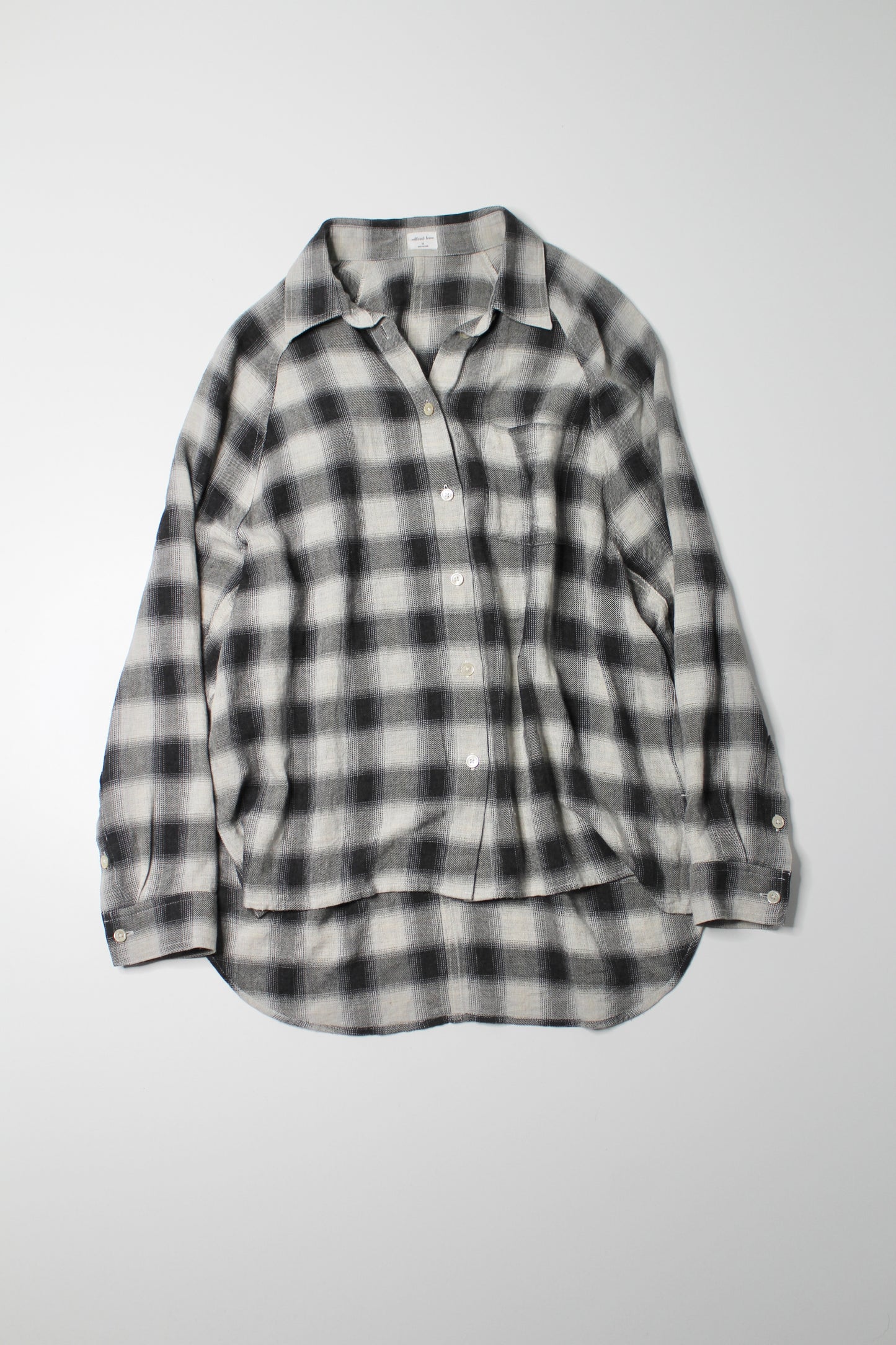 Aritzia Wilfred Free plaid flannel boyfriend long sleeve, size xsmall (loose fit) (additional 50% off)