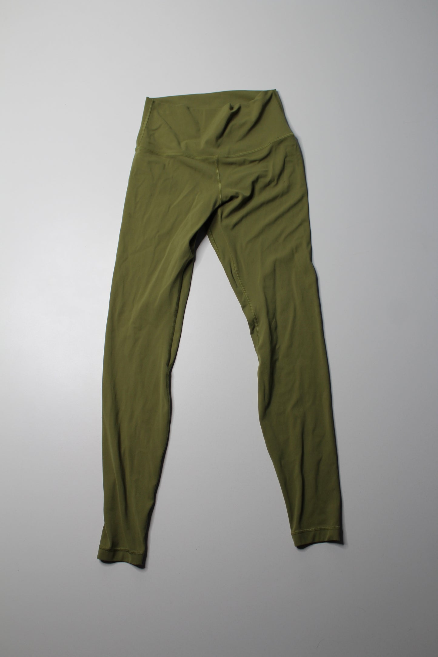 Lululemon green align leggings, size 4 (28”)