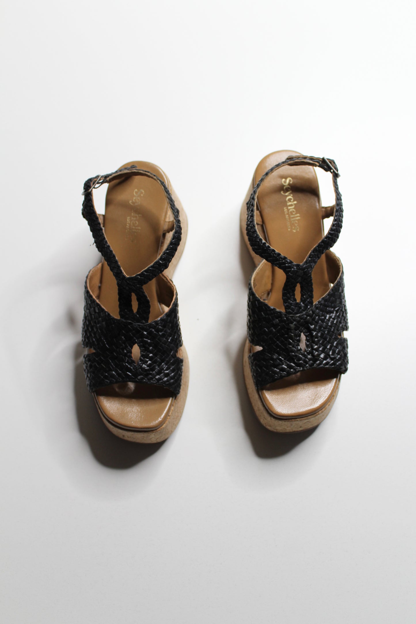 Anthropologie black Seychelles ‘nolia’ wedge sandals, size 6 (fits 6/6.5)