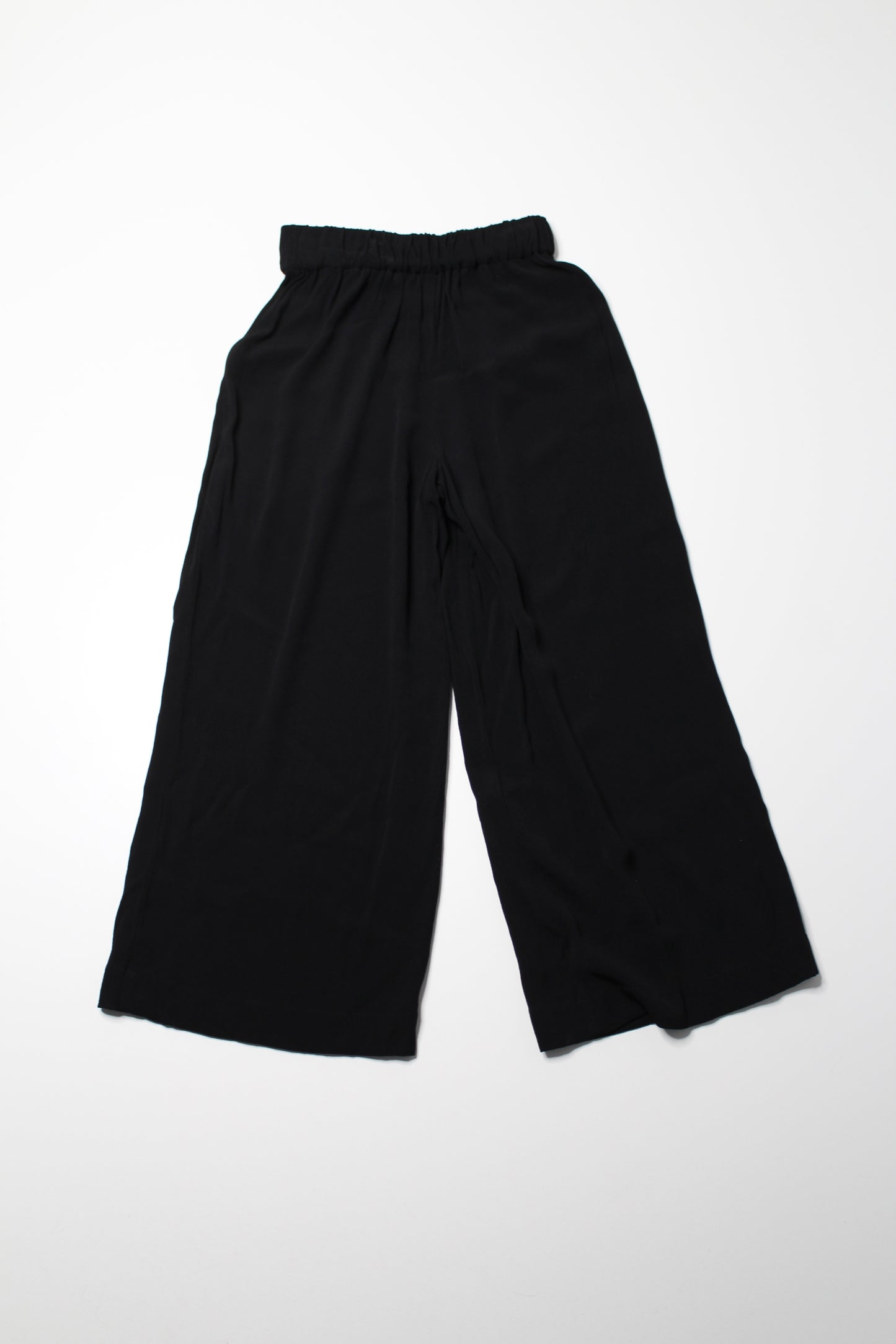 Aritzia Wilfred black wide leg crop pant, size xsmall