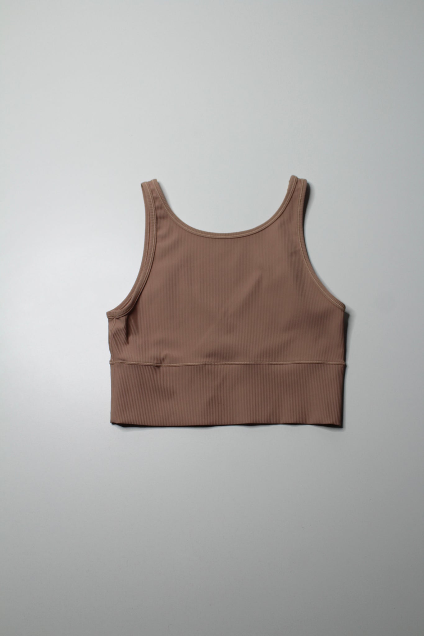 Lululemon ‘power pivot’ tank, no size. Fits like 8 *ribbed