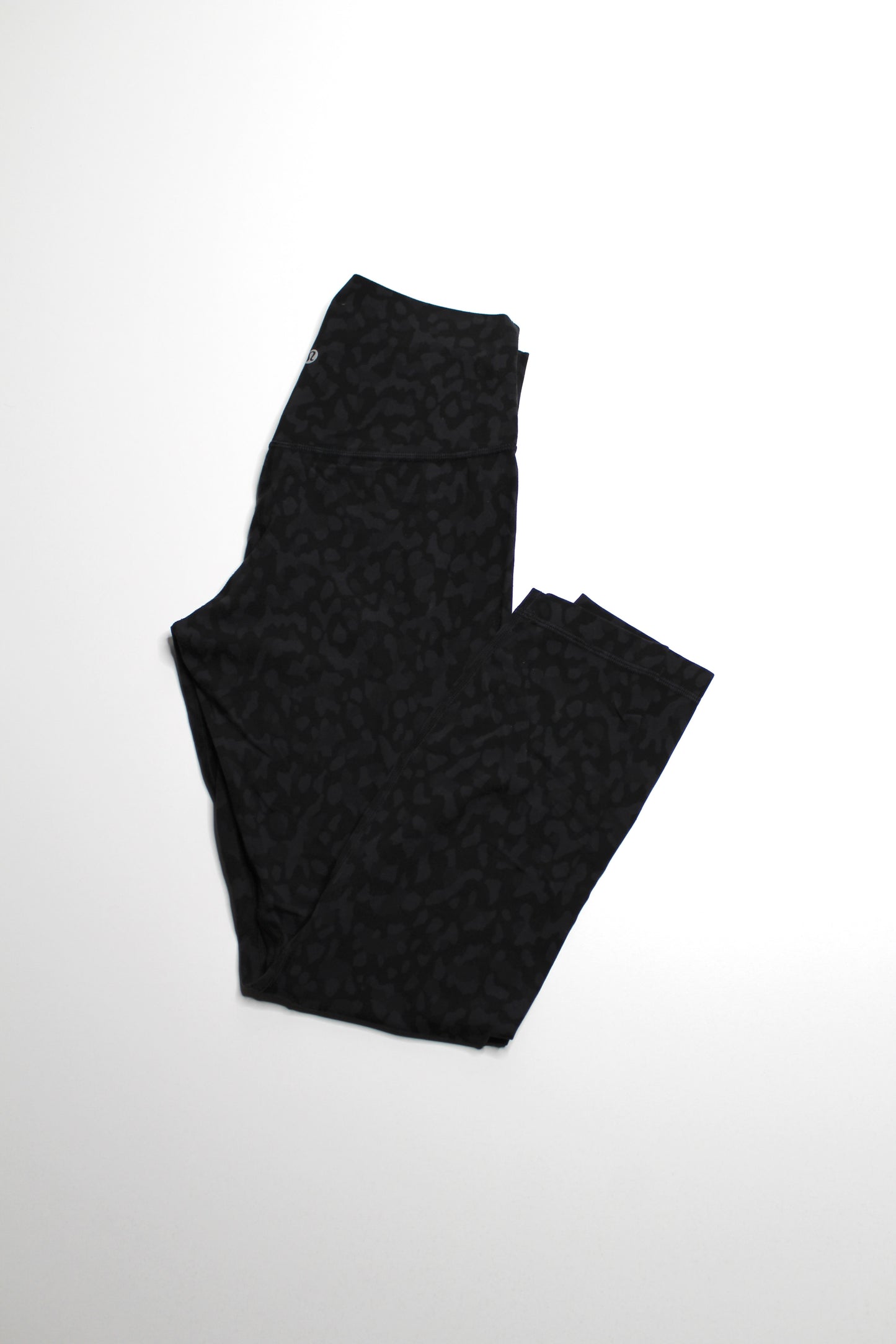 Lululemon wild thing camo ‘align’ legging, size 8 *matching bra available