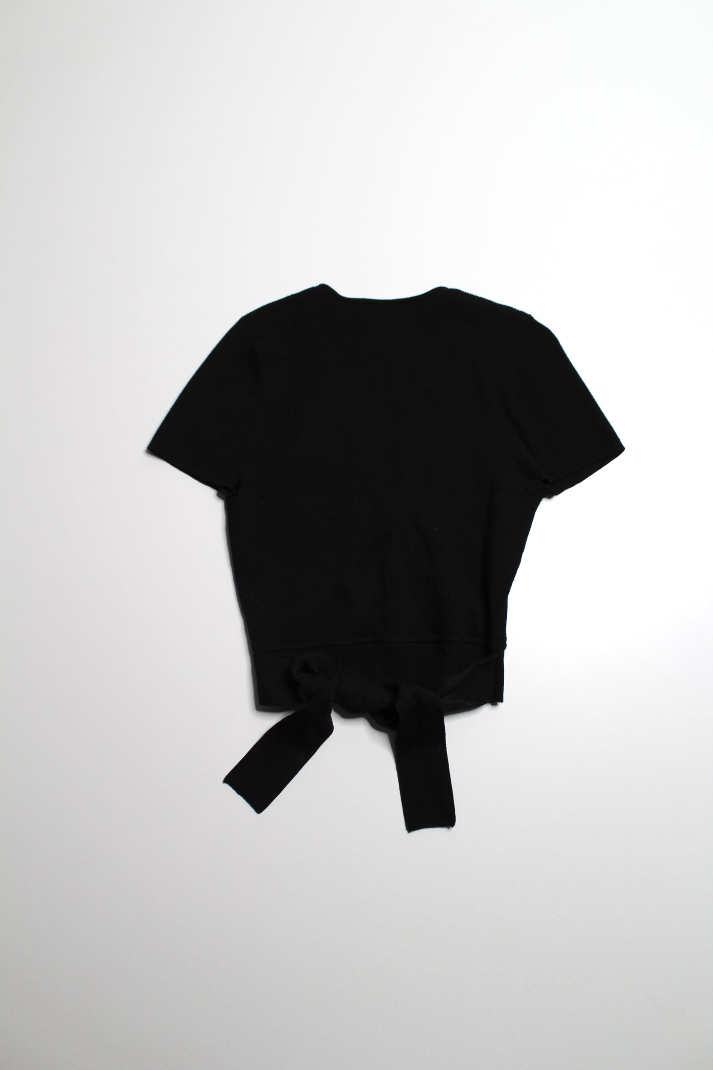 Aritzia Wilfred black ribbed tie back short sleeve, size medium