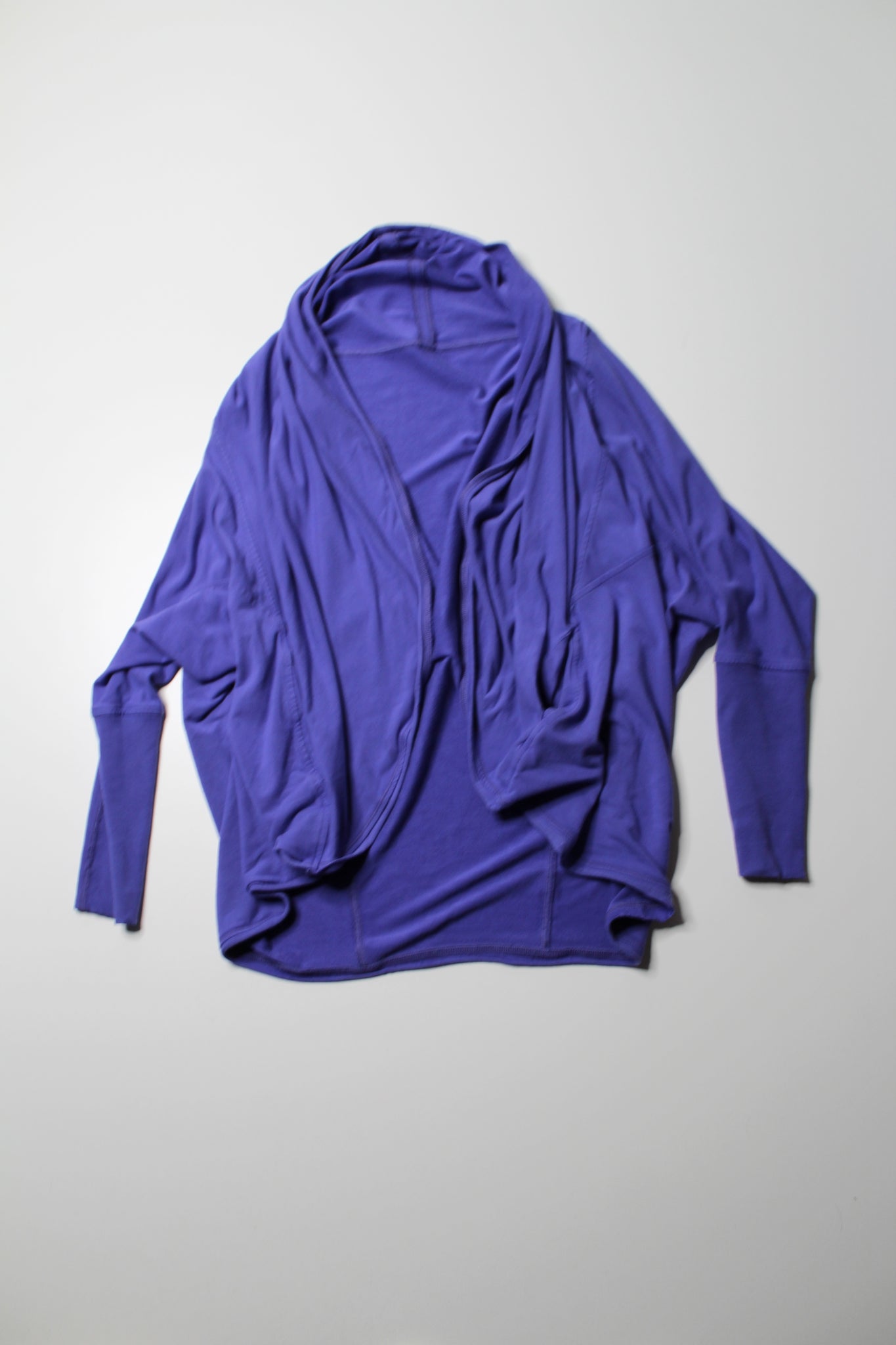 Lululemon iris ‘to & flow’ wrap, size 6 (oversized fit)