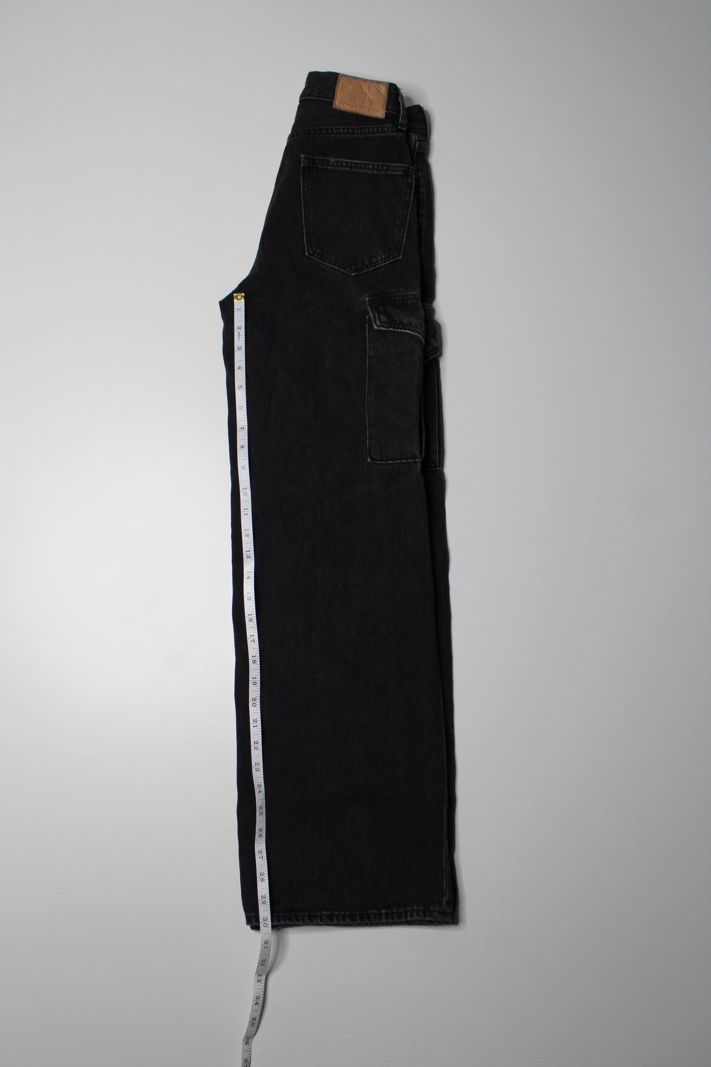 Denim Forum black wash ‘farrah hi-rise wide leg’ cargo jeans, size 24