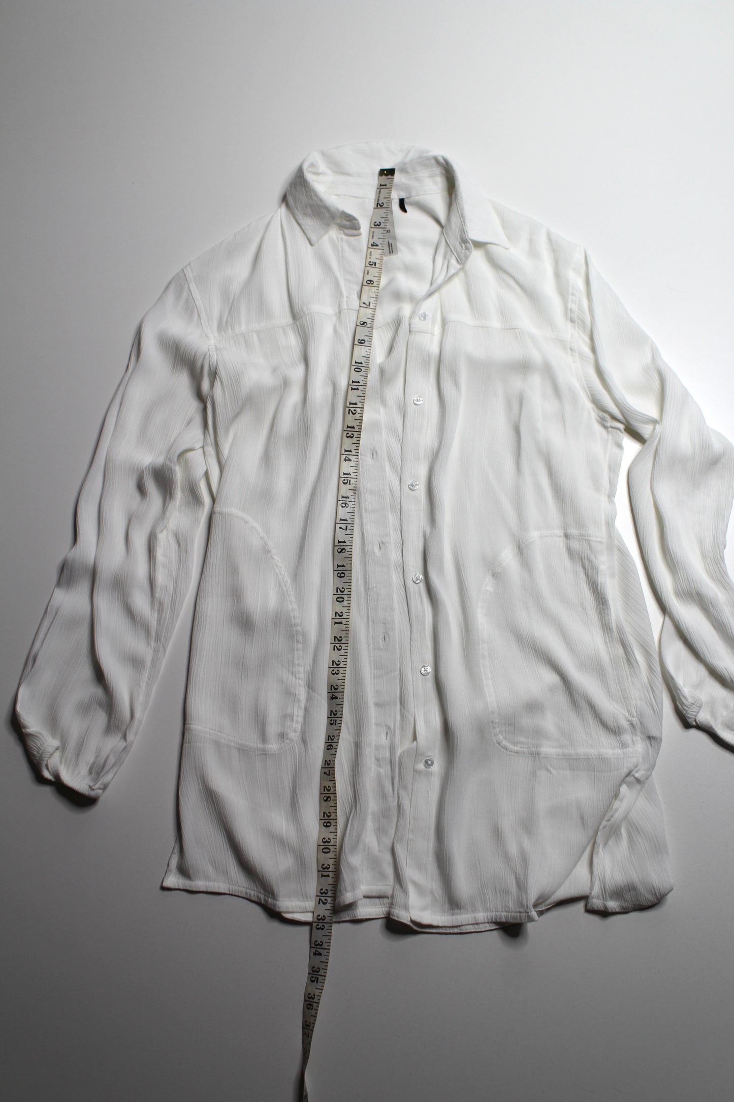 Prana white ‘fernie’ button up long sleeve, size xs