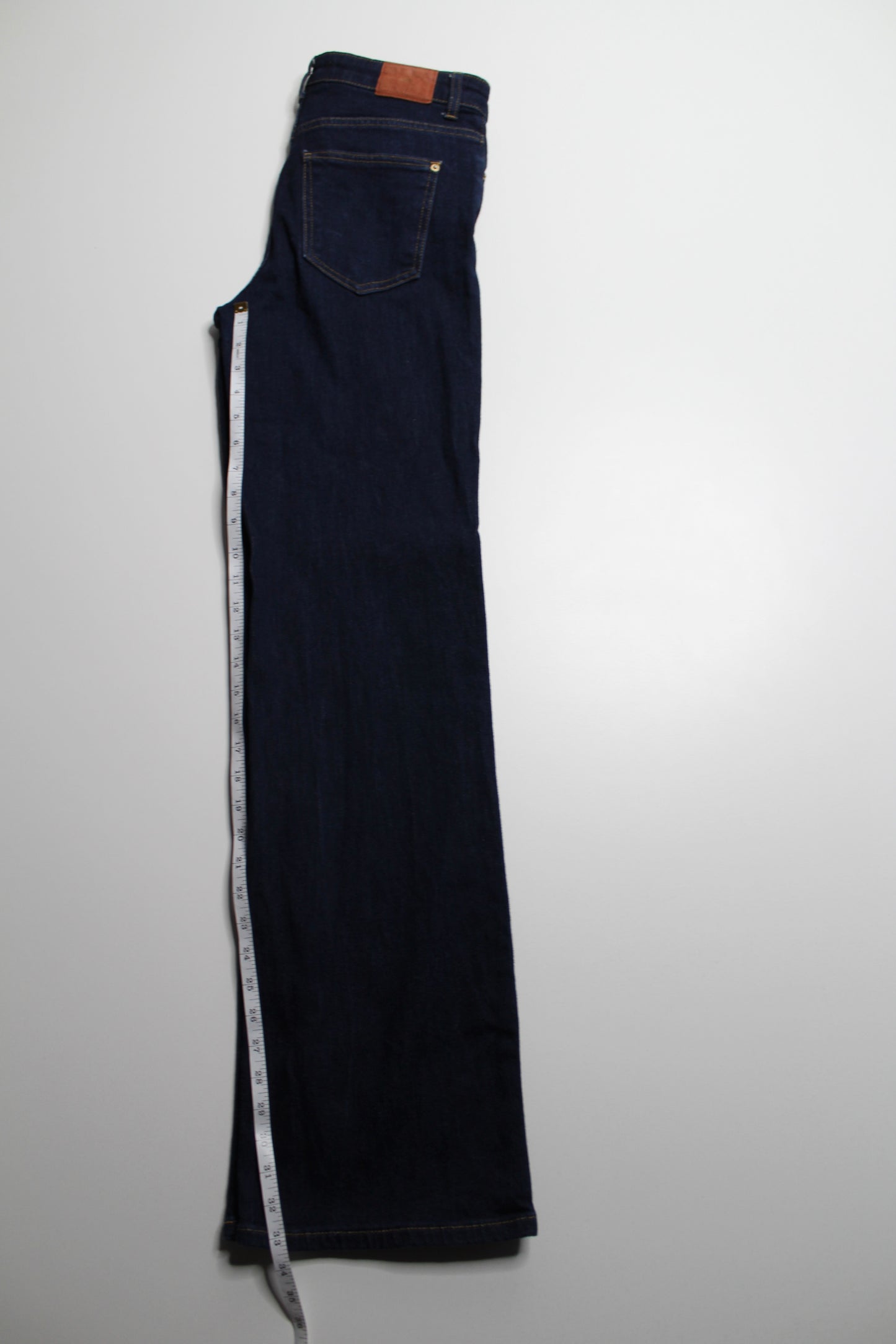 Zara high hi-rise wide leg denim, size 6 (fit like 27) (33”)