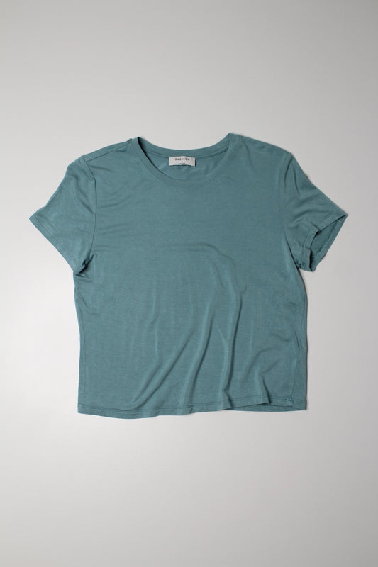 Aritzia Babaton blue everyday t shirt, size medium