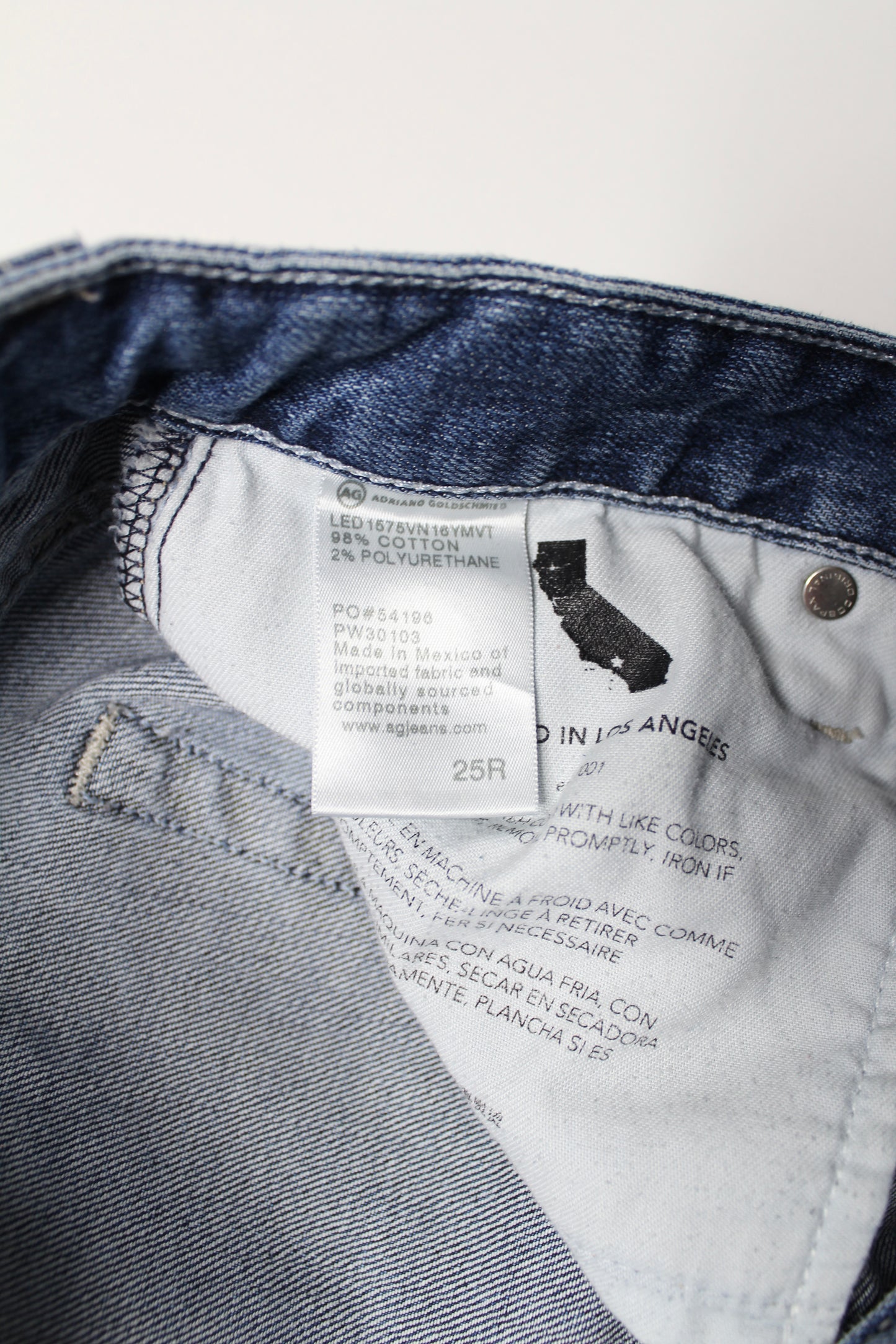 AG Jeans ‘slouchy boyfriend fit’ jeans, size 25 (fit like 26) (25”)