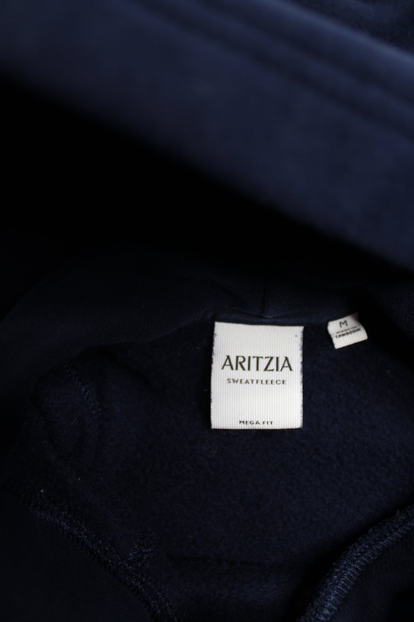 Aritzia admiral navy cozy sweatfleece mega hoodie, size medium *matching joggers available