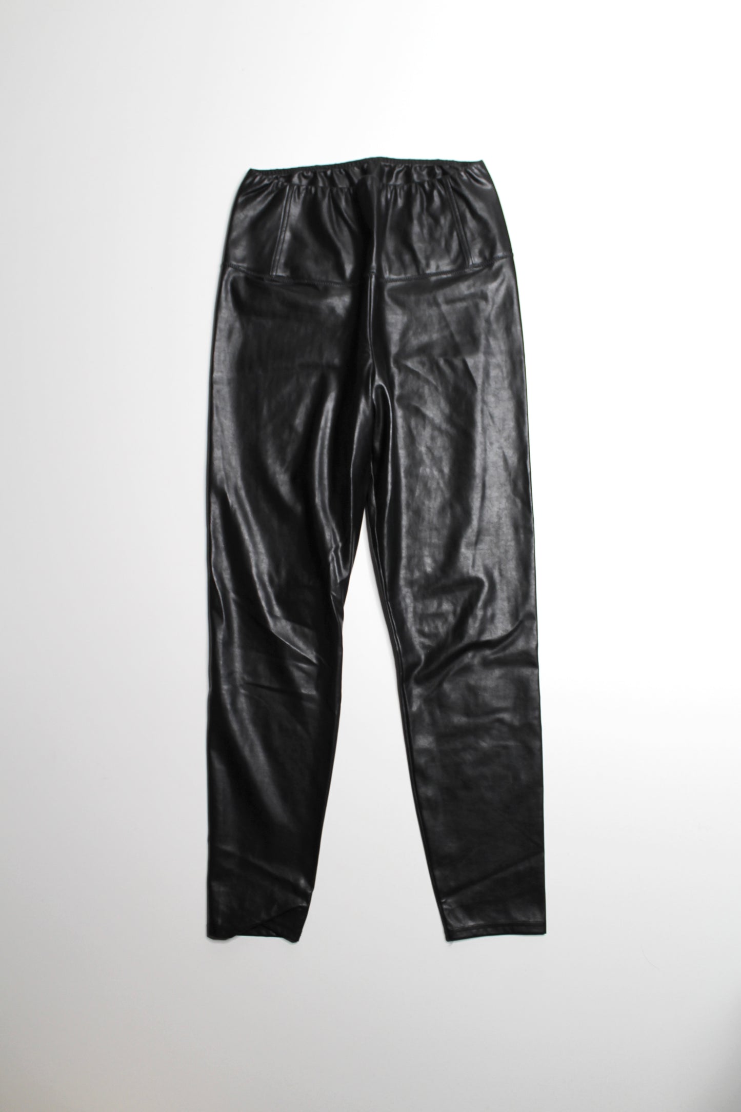Aritzia Wilfred Free black 'daria' faux leather legging, size medium *full length