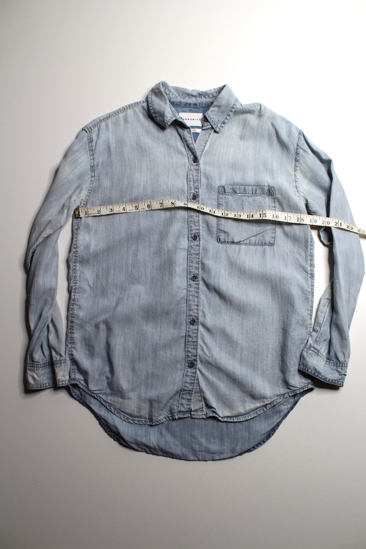 Aritzia Community chambray button down long sleeve, size small