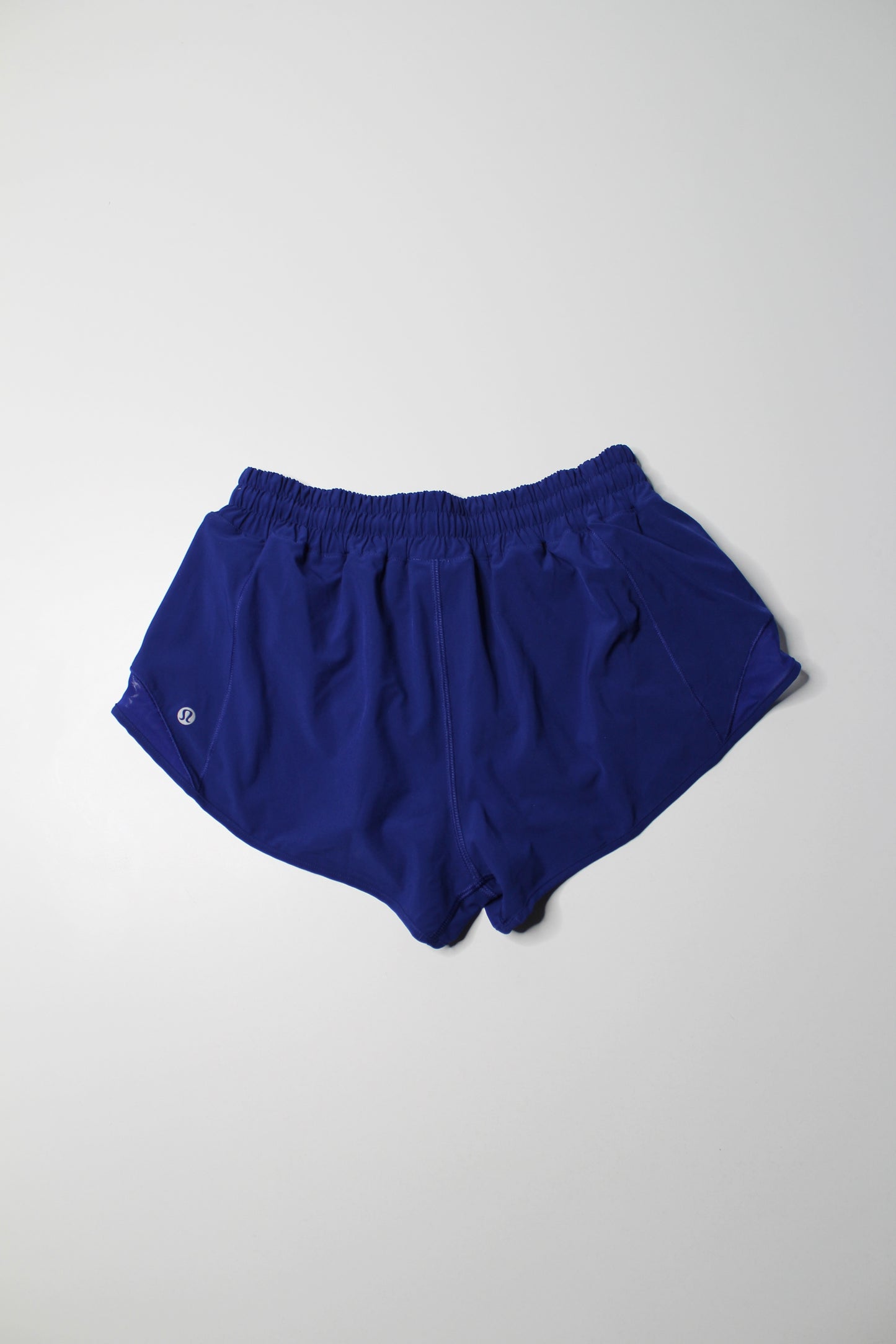 Lululemon blue ‘hotty hot’ shorts, size 8 reg (2.5”)