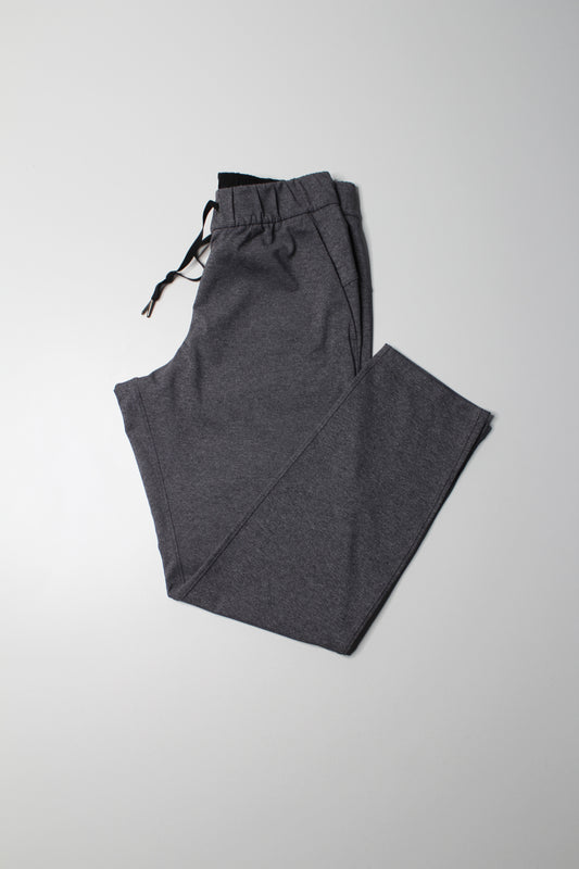 Lululemon heathered grey ‘on the fly’ pant, size 6 (27”) *luxtreme