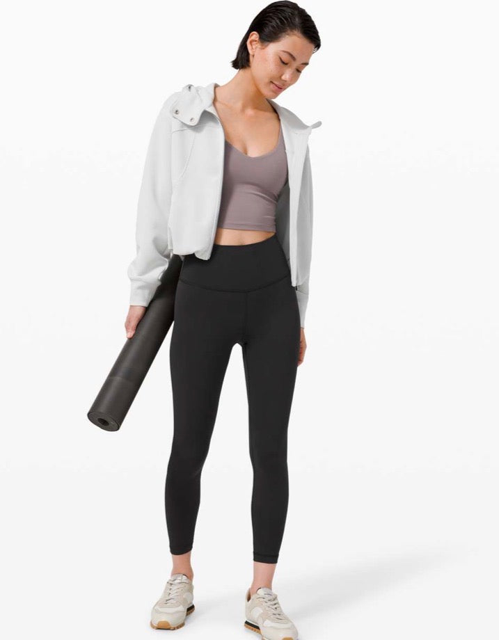 Lululemon black ‘wunder train’ tight, size 8 (25”)