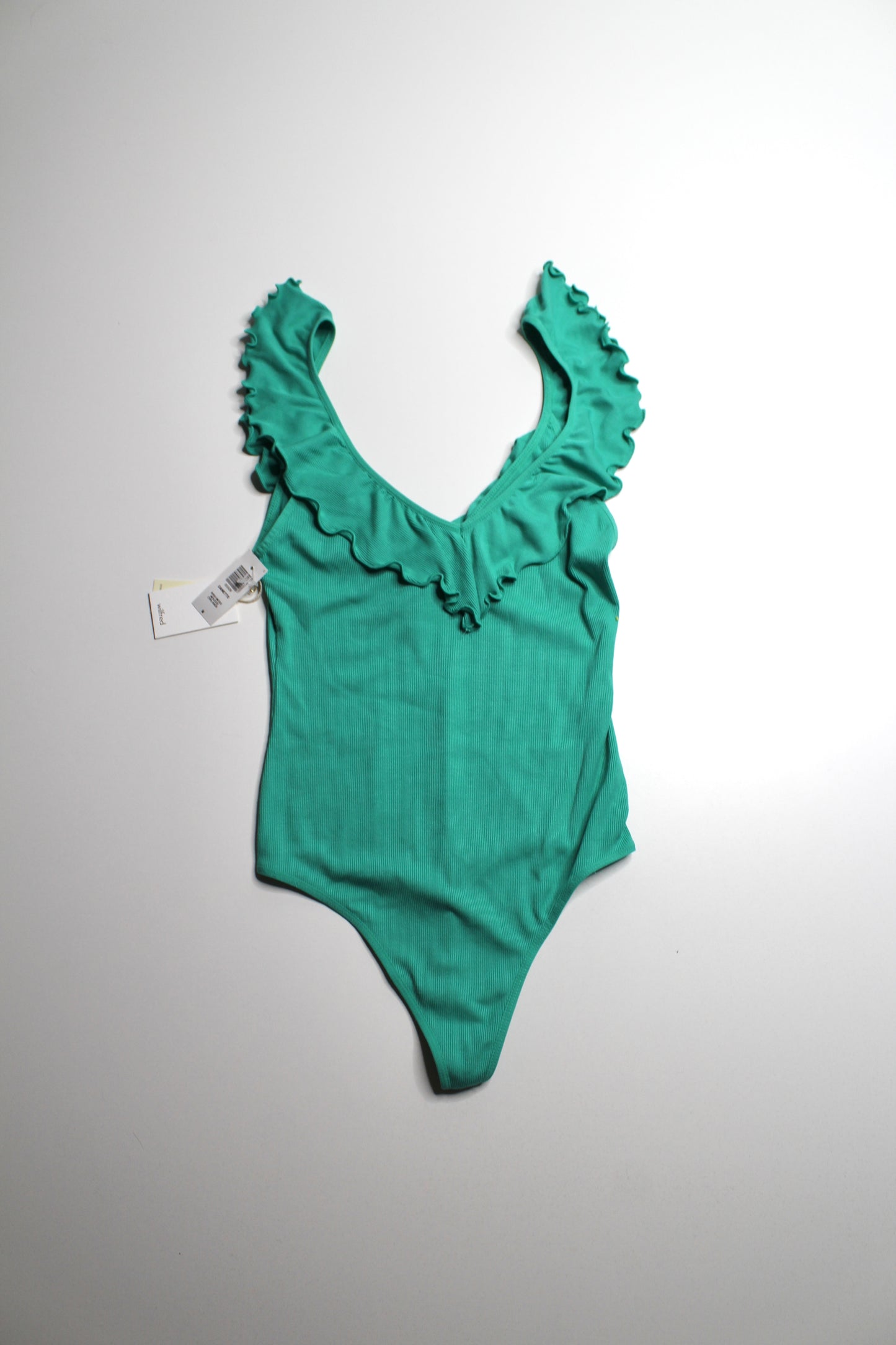 Aritzia Wilfred Irish moss ribbed ‘danette’ ruffle bodysuit, size medium
