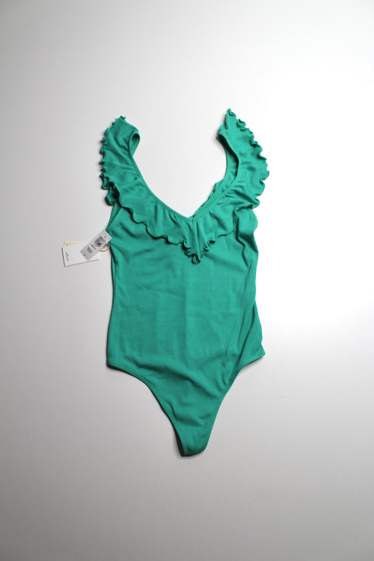 Aritzia Wilfred Irish moss ribbed ‘danette’ ruffle bodysuit, size medium