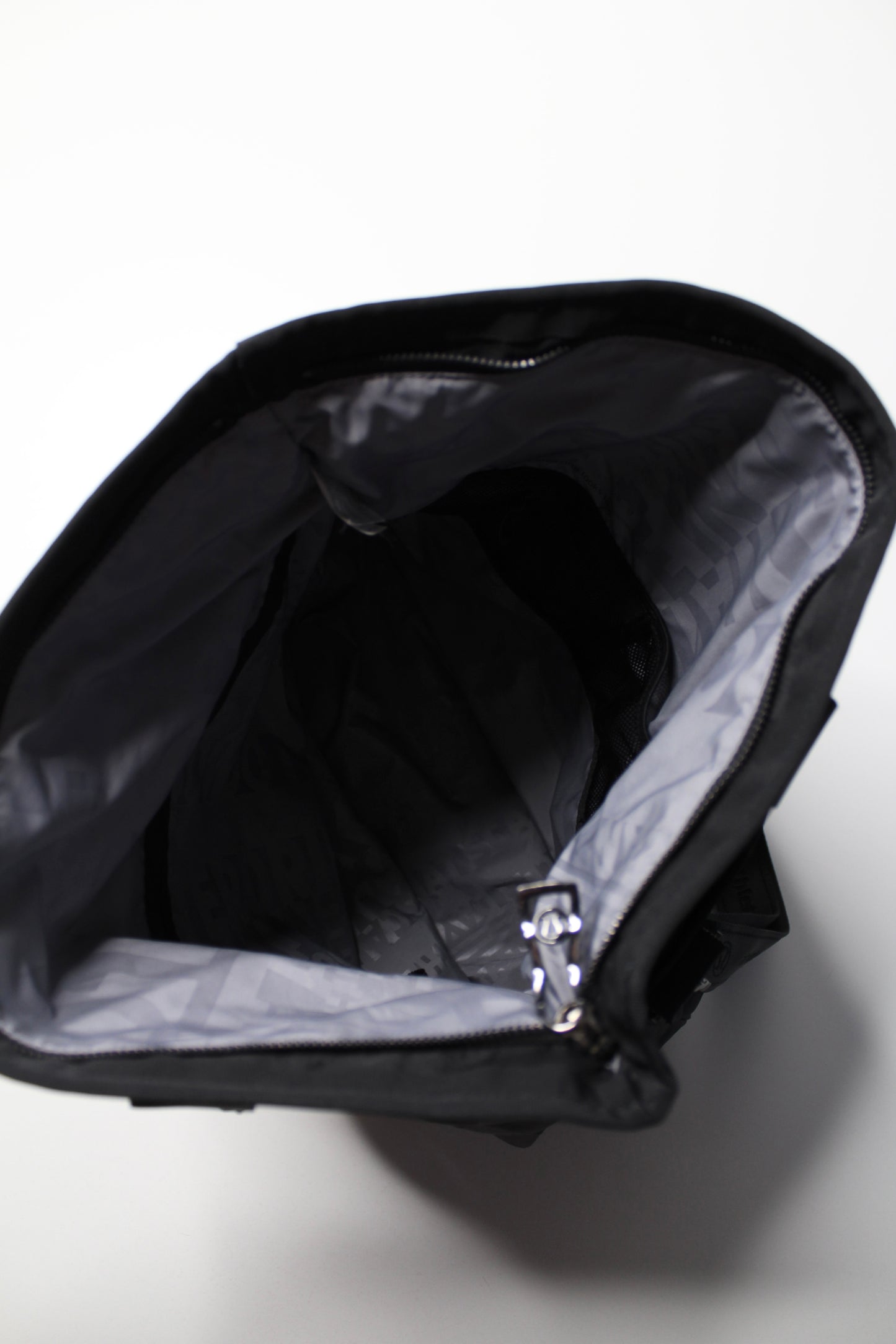 Lululemon black ‘flow and go’ tote