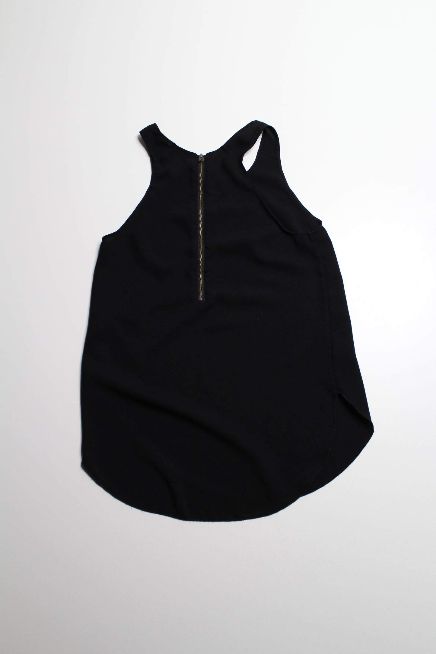 Aritzia Wilfred sleeveless blouse, size xs