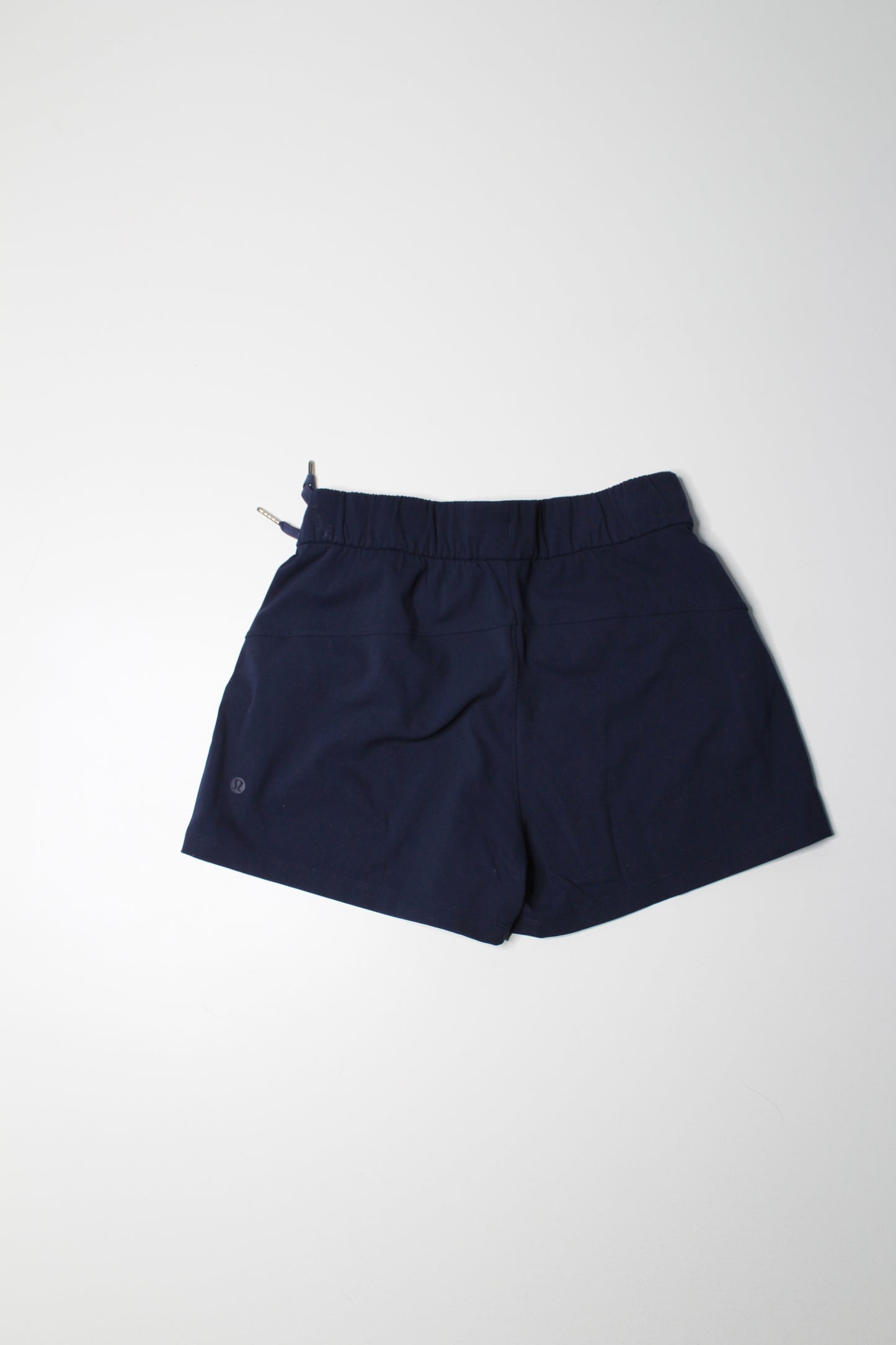 Lululemon navy ‘on the fly’ shorts, size 4*luxtreme
