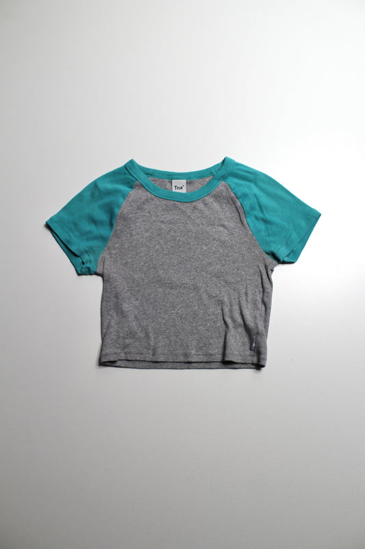 Aritzia TNA grey/teal cropped ‘homestretch’ crew t-shirt, size medium