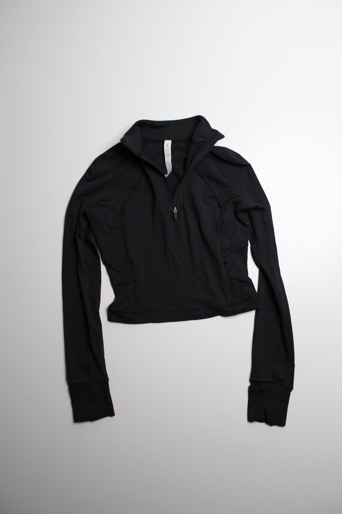 Lululemon black cropped ‘rulu 1/2 zip’ long sleeve, size 4