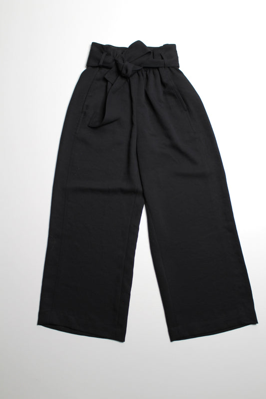 Aritzia black wide leg belted tie front cropped pant, size 2 (size small)