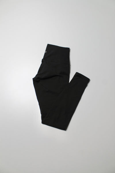 Lululemon black ‘wunder under’ leggings, size 8