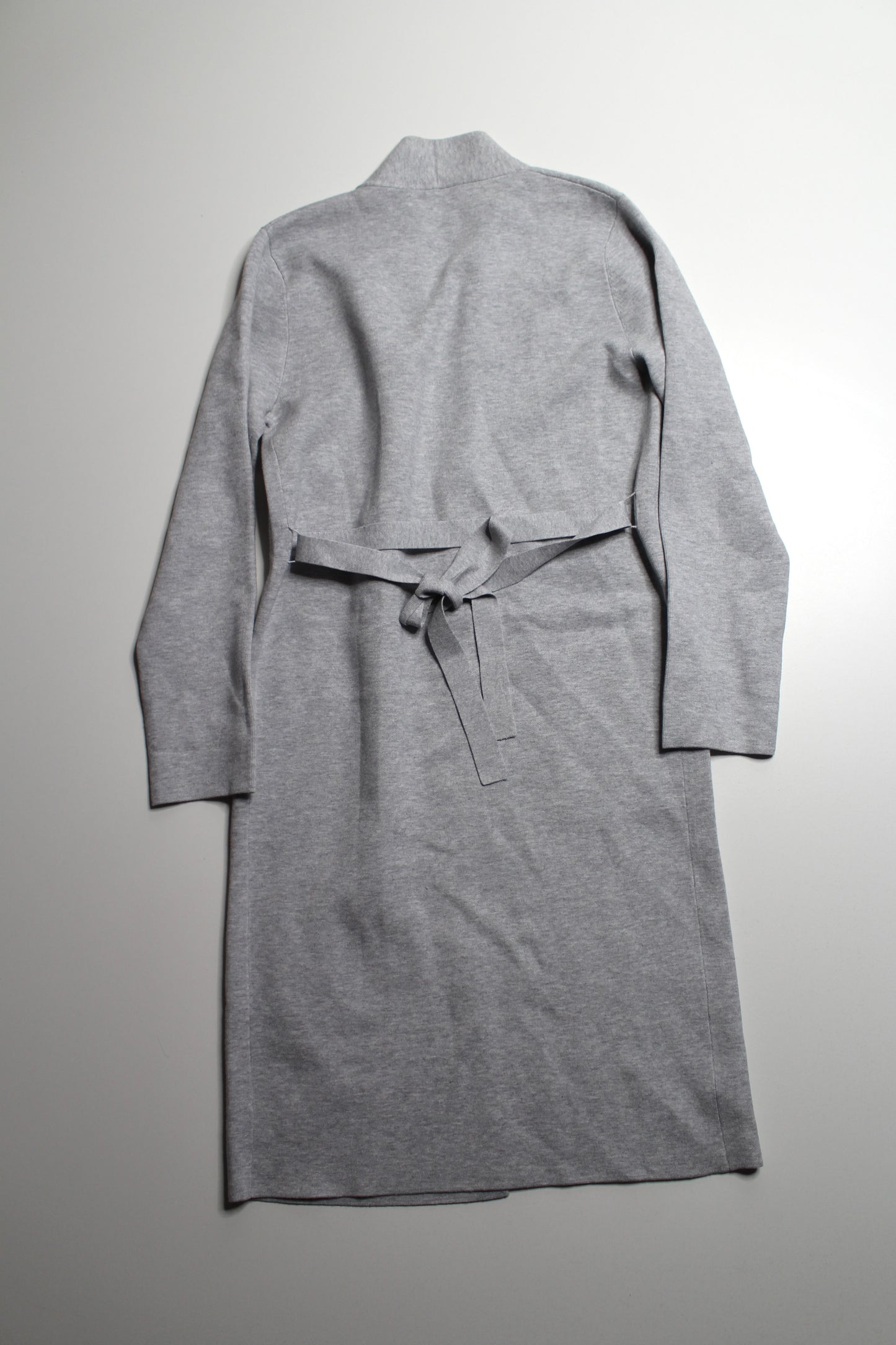 Aritzia Babaton light grey 'ty' long open front cardigan, size small (relaxed fit)