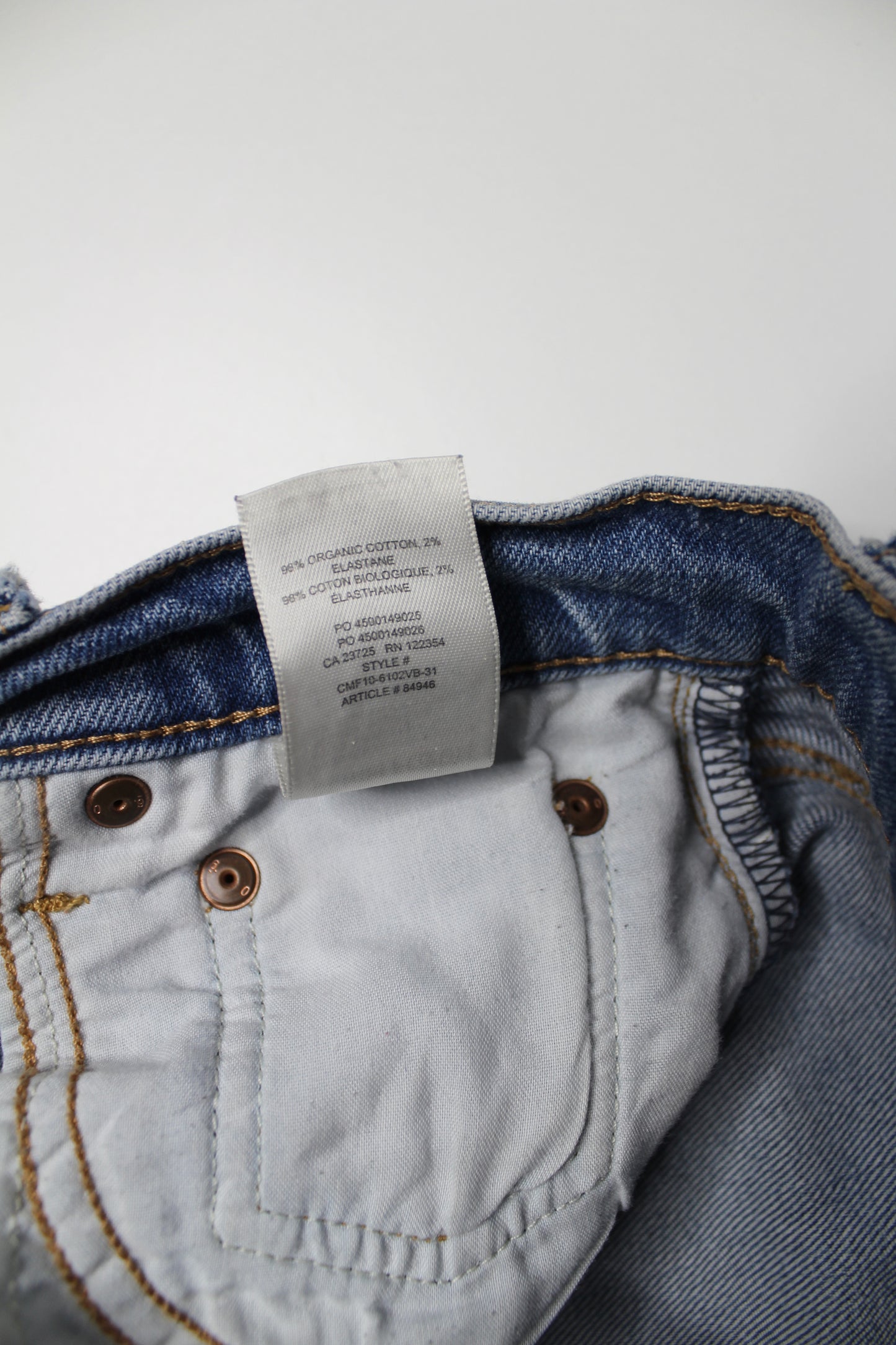 Aritzia Denim Forum 'yoko high rise slim' jeans, size 25 (28L)