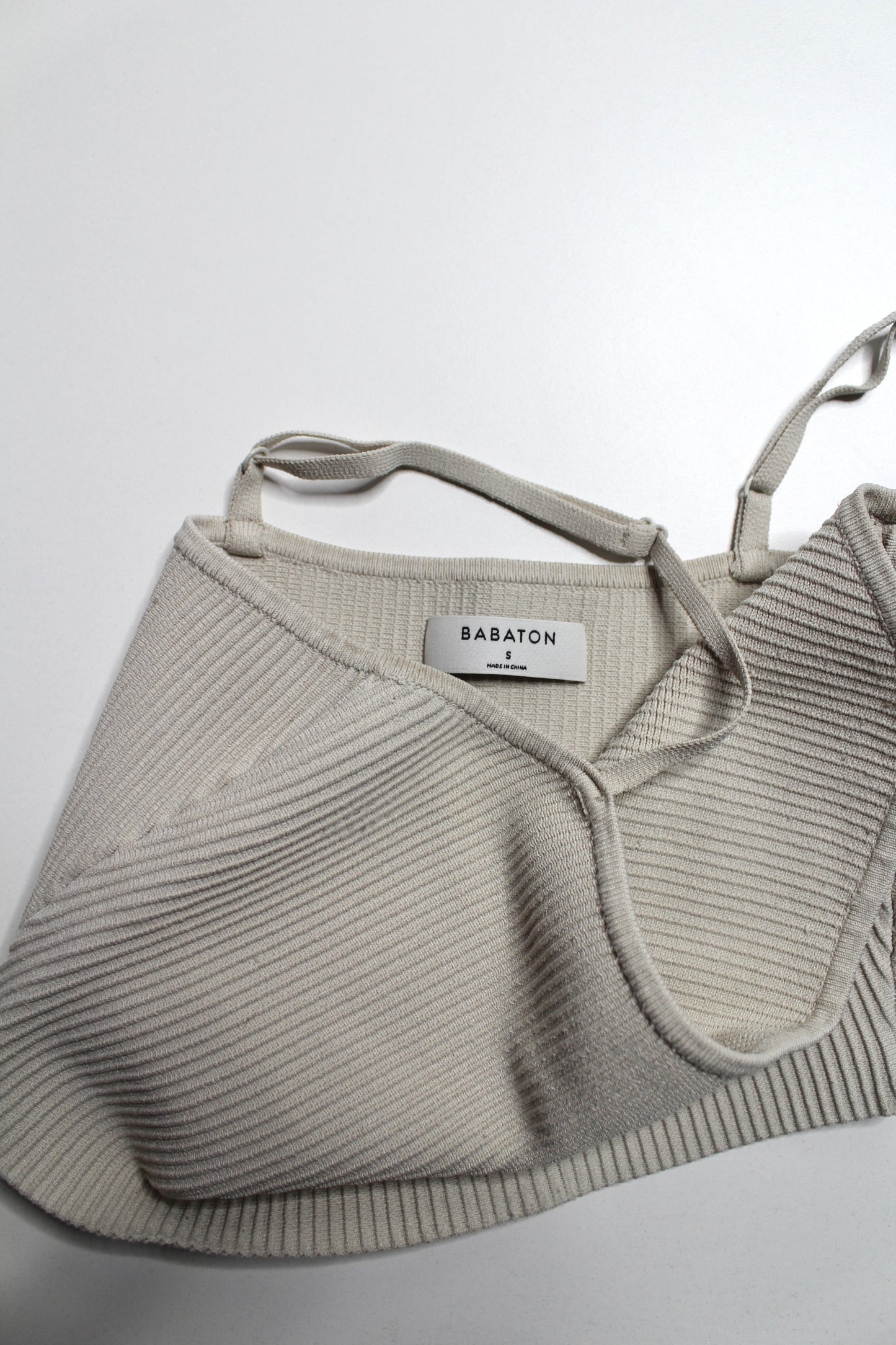 Aritzia Babaton sculpt crop tank, size Small
