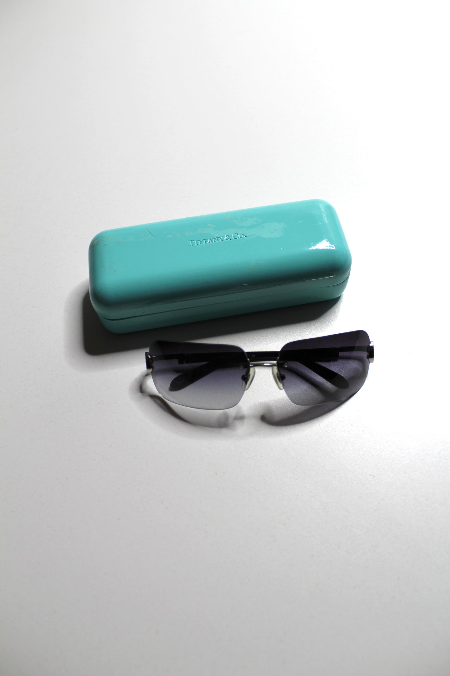 Tiffany & Co. gradient key sunglasses (with case) (additional 50% off)