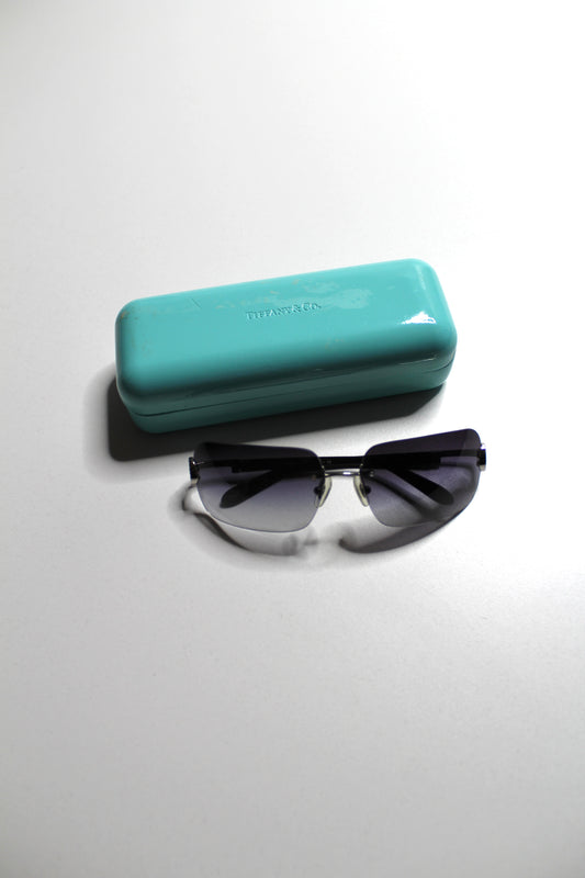Tiffany & Co. gradient key sunglasses (with case) (additional 50% off)