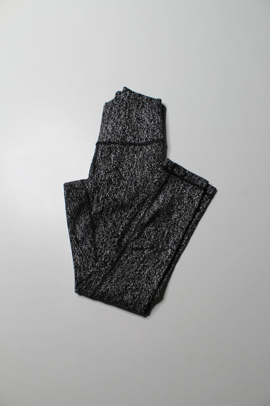 Lululemon jacquard ‘wunder under’ crop legging, size 4 (additional 20% off)