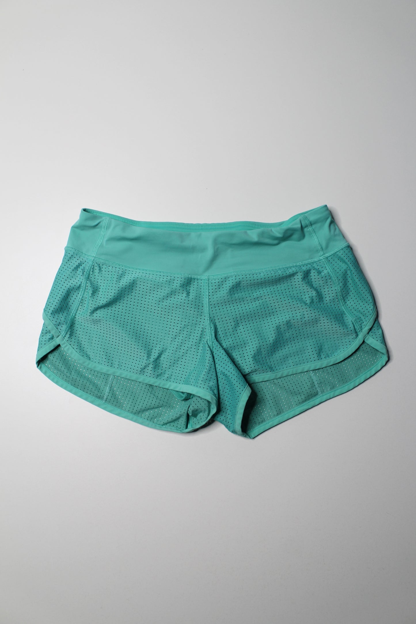 Lululemon green shorts, size 6