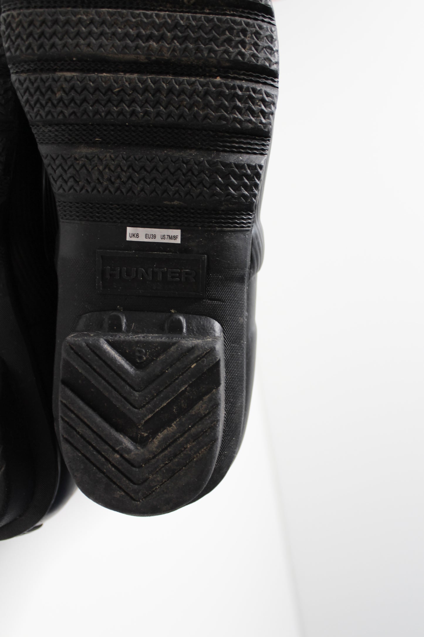 Hunter black rubber/neoprene rain boots, size 8 (EU39)