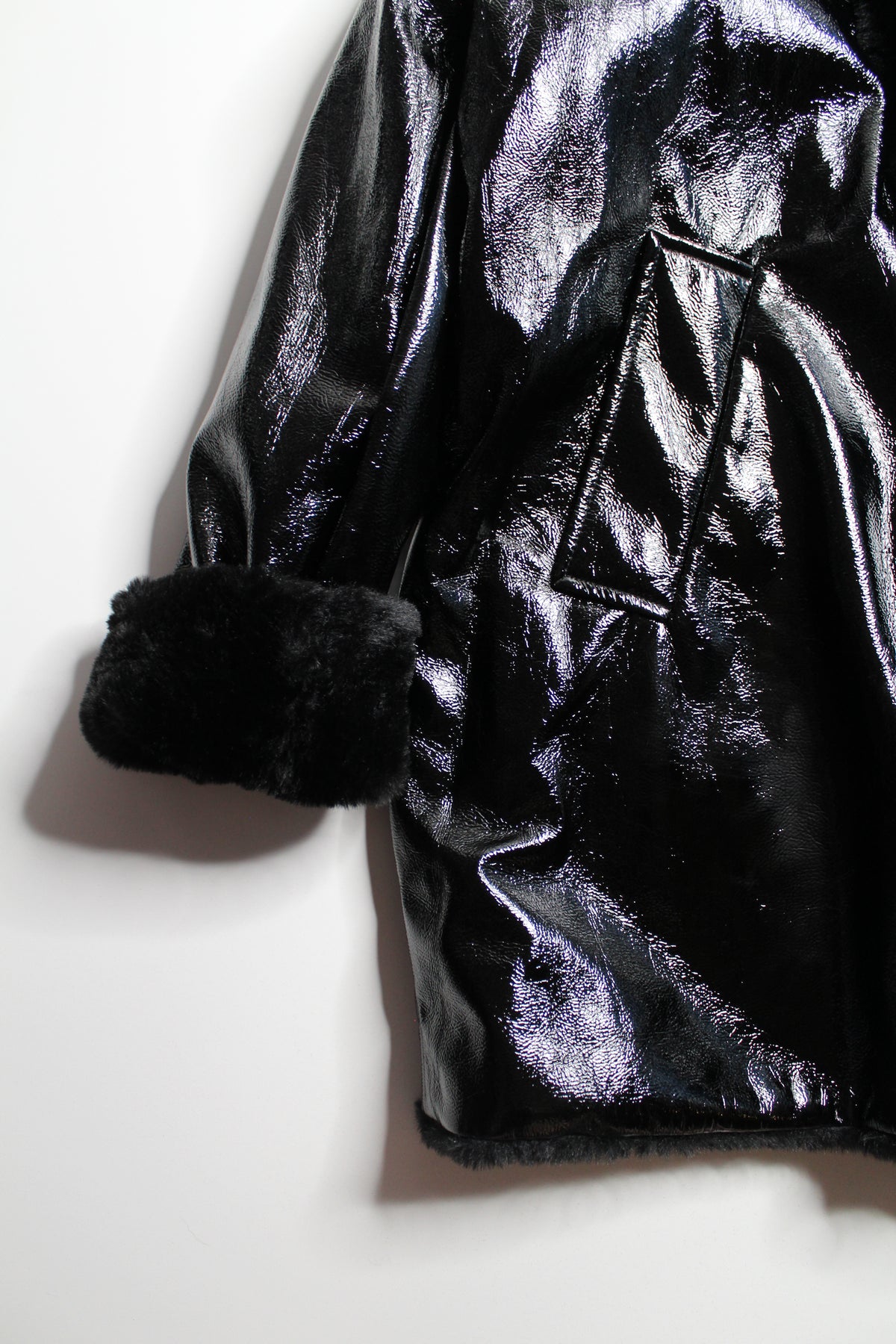 Life Oofwear (Sporting Life) black reversible faux fur ‘Teddy’ coat, Euro size 44 (large) *new with tags