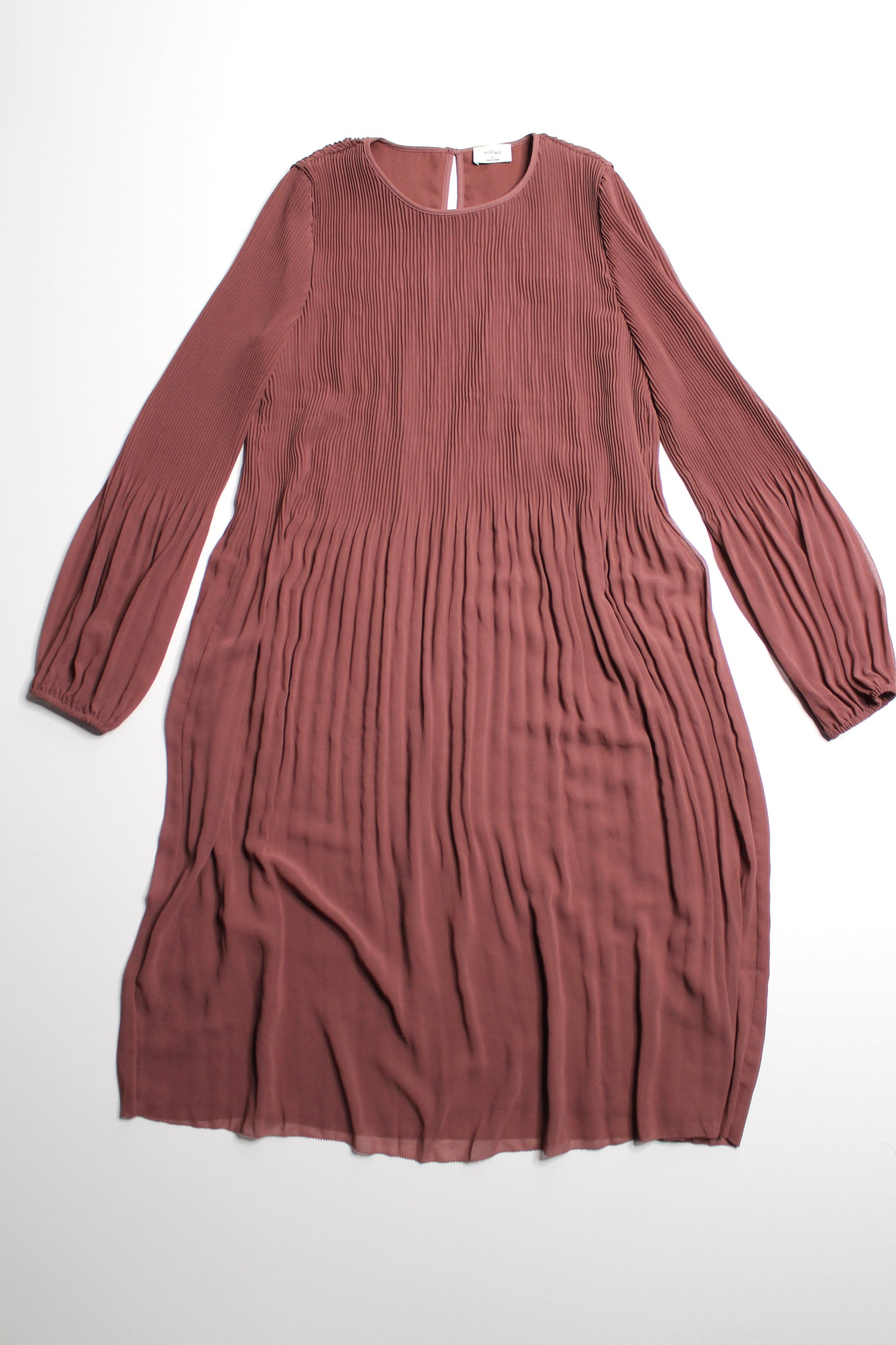 Aritzia Wilfred ‘daydreamer’ midi dress, size xs (oversized fit)