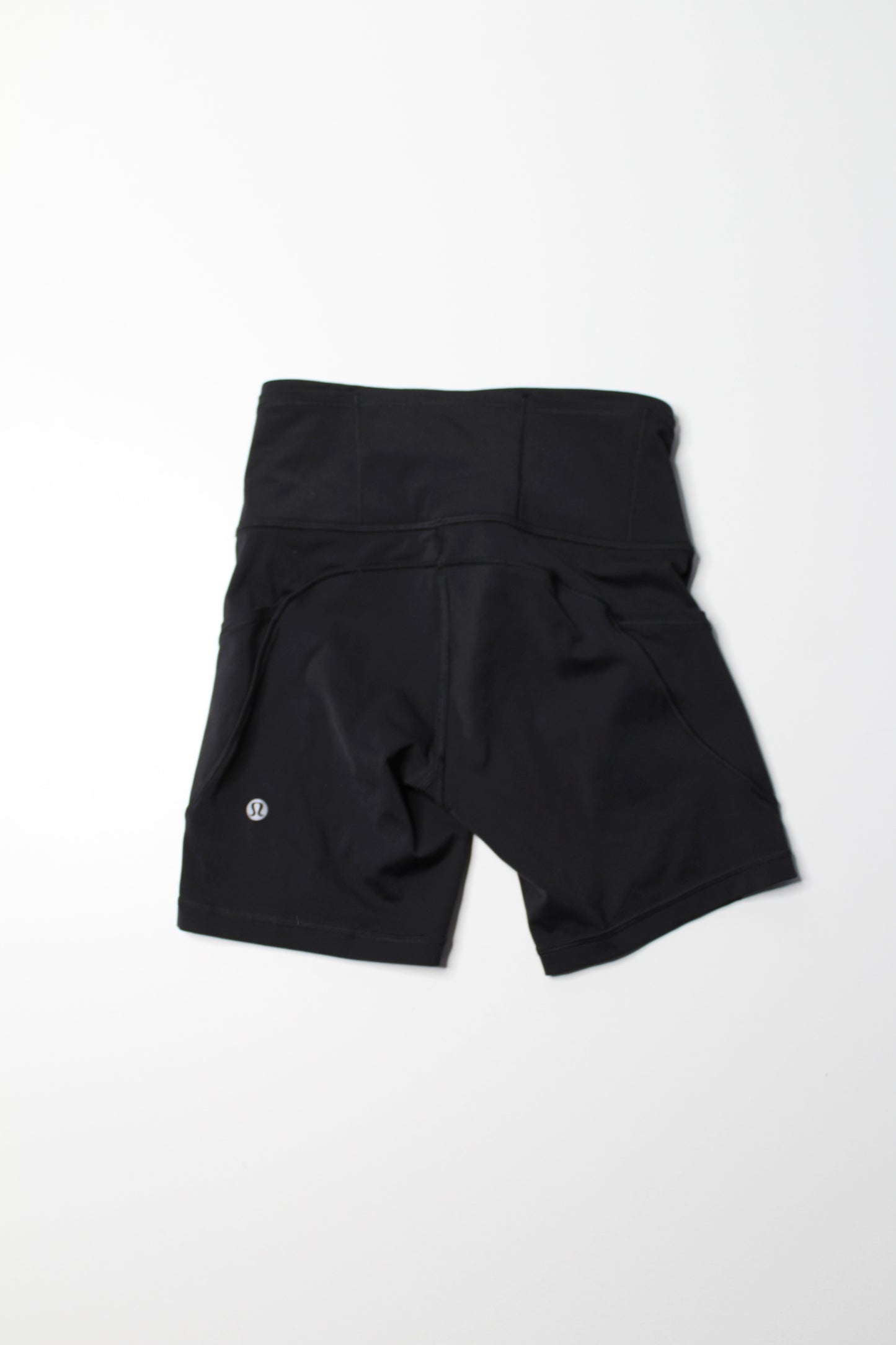 Lululemon black ‘fast and free’ shorts, size 4 (6”) *flaw