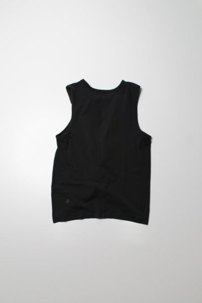 Lululemon black knot front tank, no size. Fits 4/6 (fits like small) (price reduced: was $30)