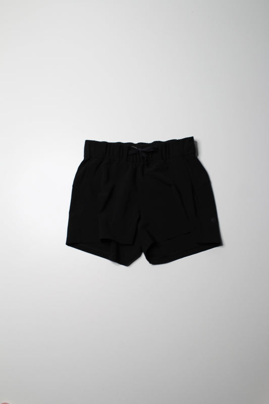 Lululemon black ‘on the fly’ shorts, size 4 *woven